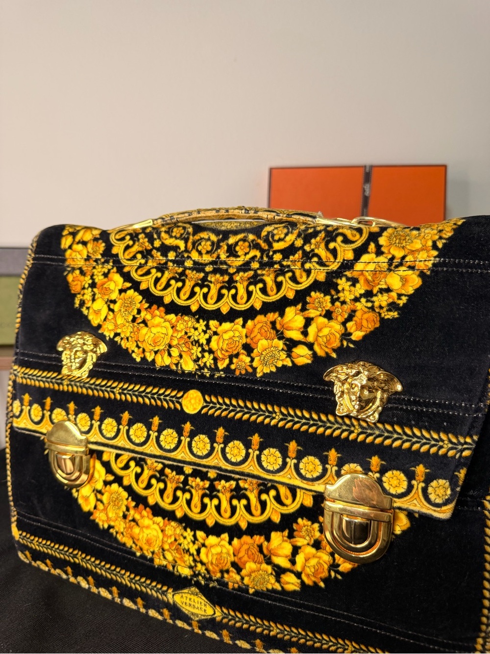 AUTHENTIC - RARE Gianni Versace Gold and Black Velvet Briefcase W/ Medusas - Picture 9 of 13